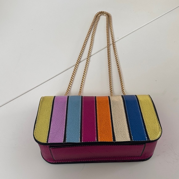 Vibrant Color Contrast Striped Shoulder Bag with Gold Chain, New - Picture 7 of 12